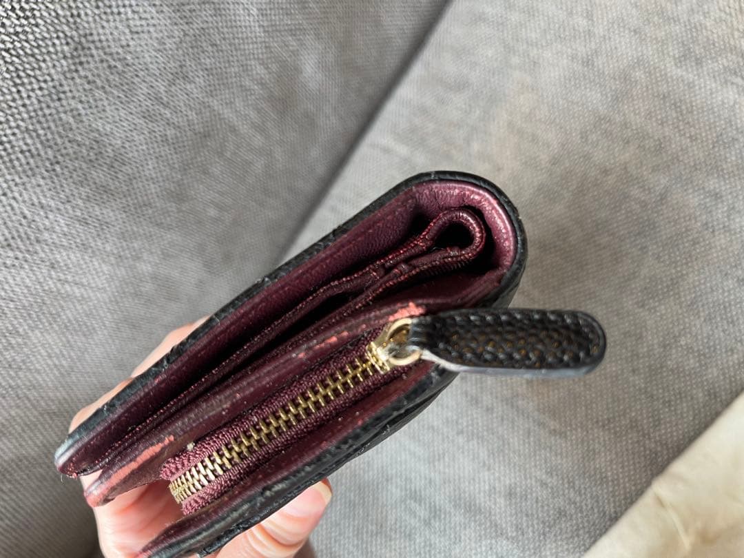 ノベルティ　CHANEL ブラック キルティング 二つ折り財布