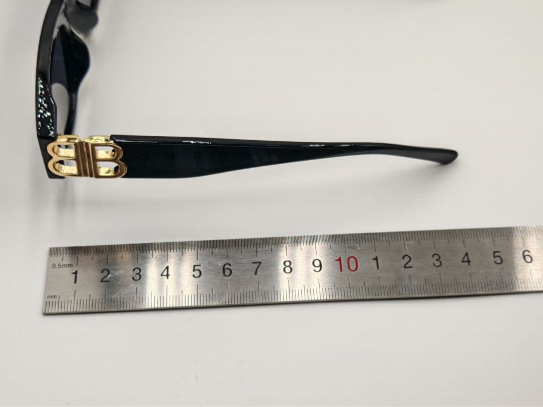 BALENCIAGA サングラス 黒×ゴールド 中古　美品