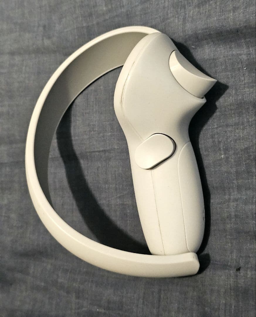 Pico4のコントローラー左のみ