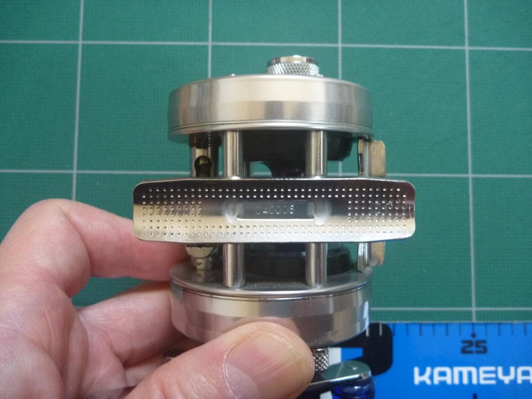 T*m様 アブガルシア　アンバサダー2500CIAR　フットナンバー040006