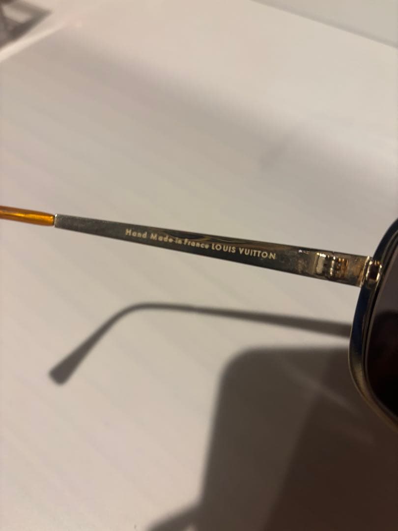 LOUIS VUITTON ゴールド サングラス