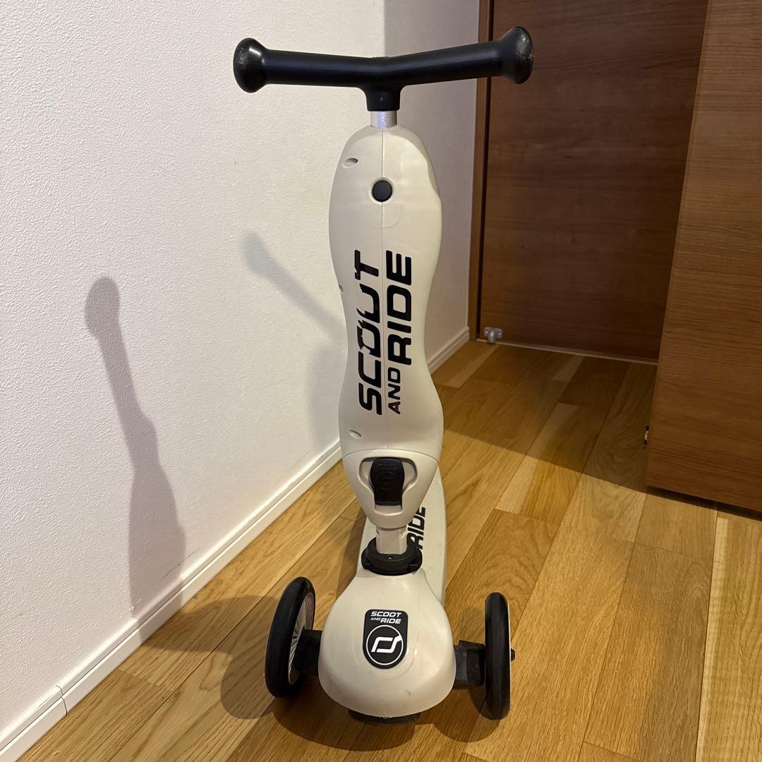 SCOOT AND RIDE ホワイト スケーター
