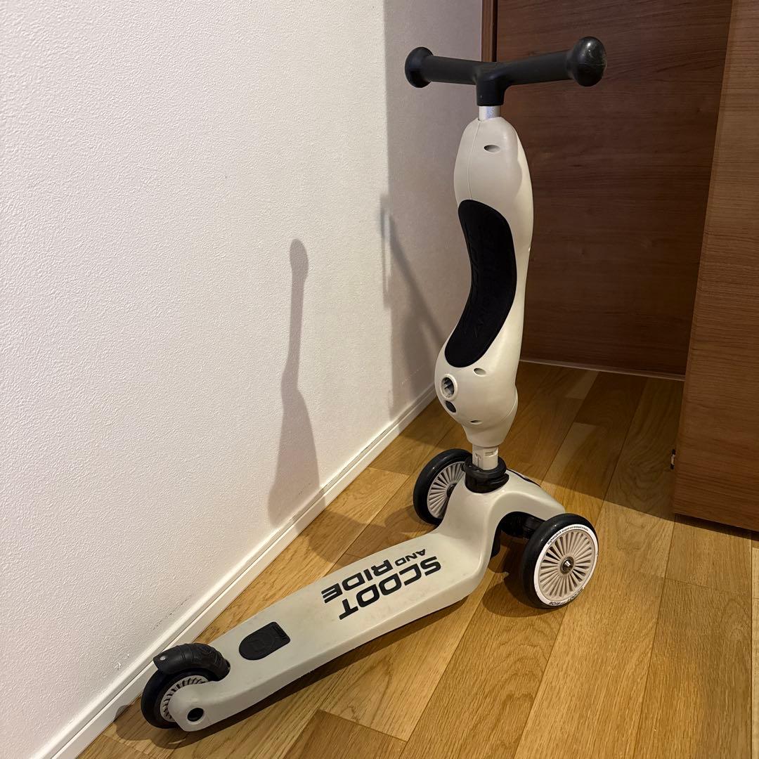 SCOOT AND RIDE ホワイト スケーター