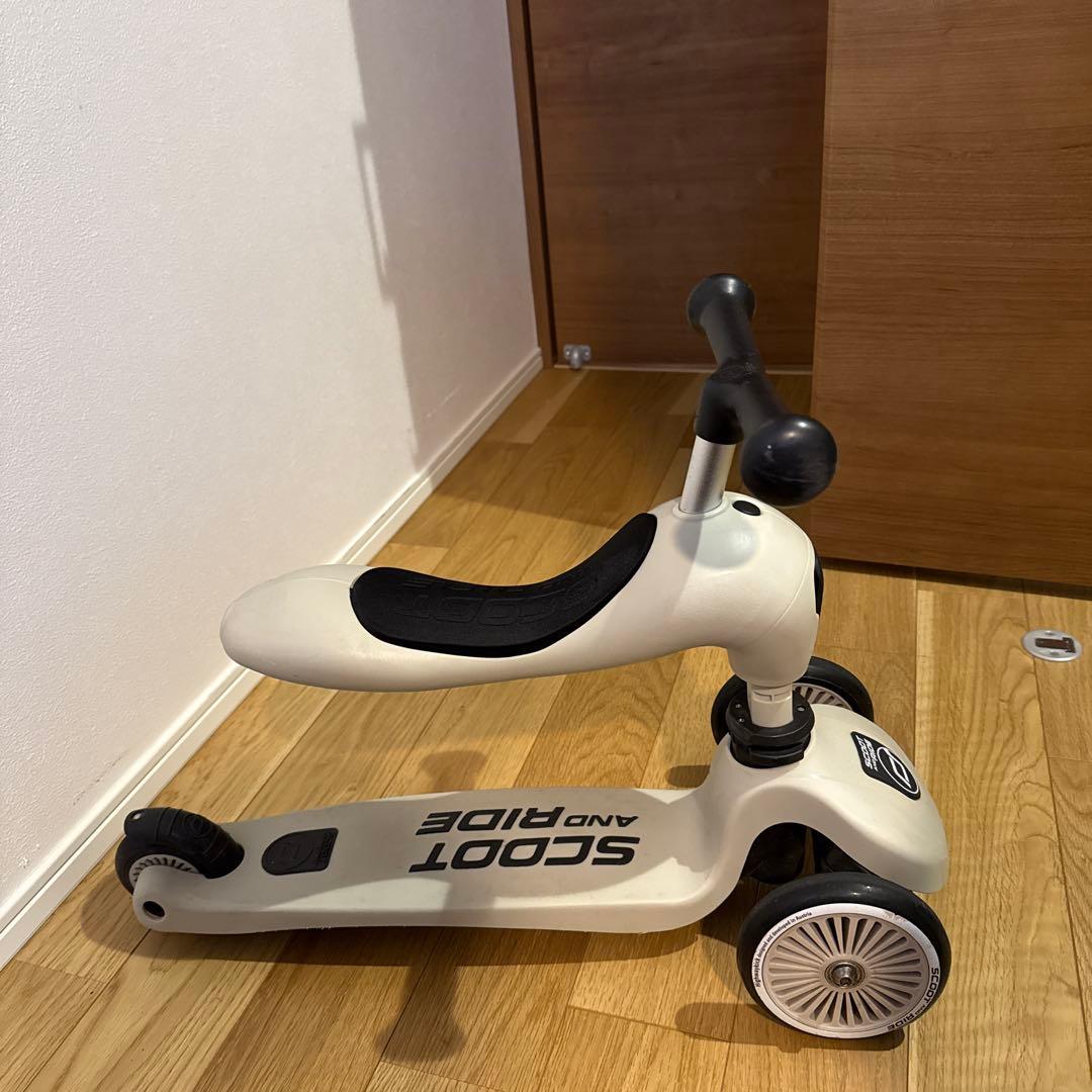 SCOOT AND RIDE ホワイト スケーター