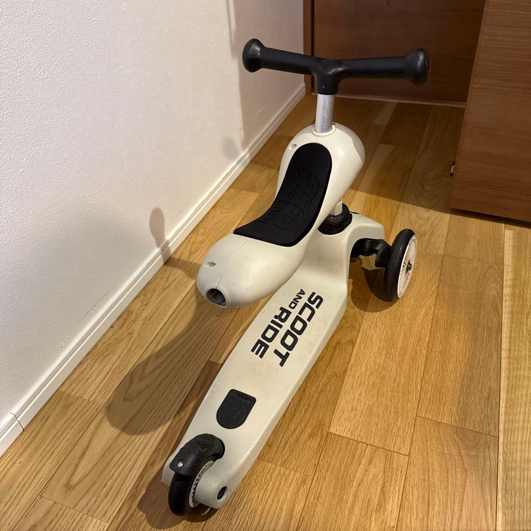 SCOOT AND RIDE ホワイト スケーター
