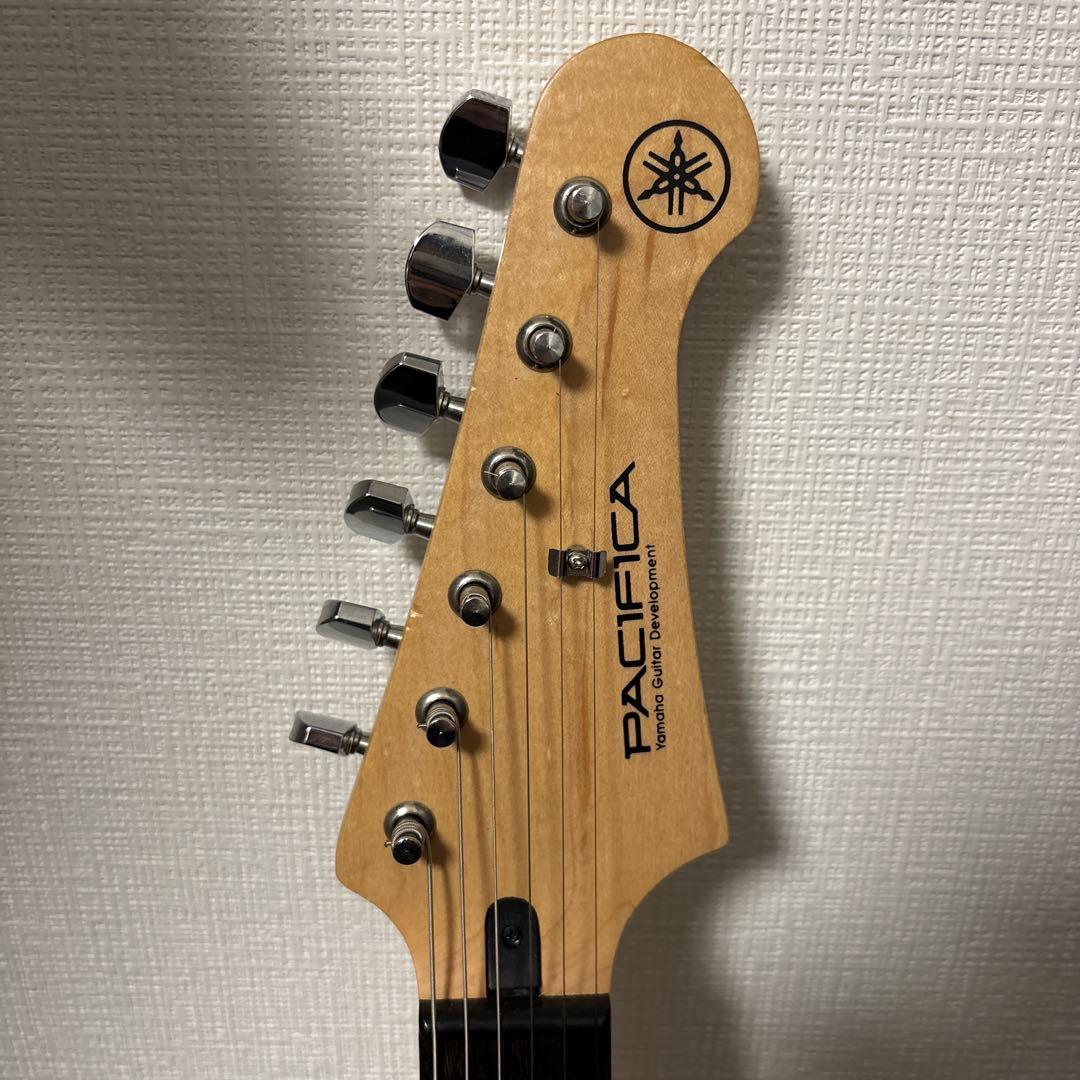Yamaha Pacifica 112V エレキギター レッド 動作良好