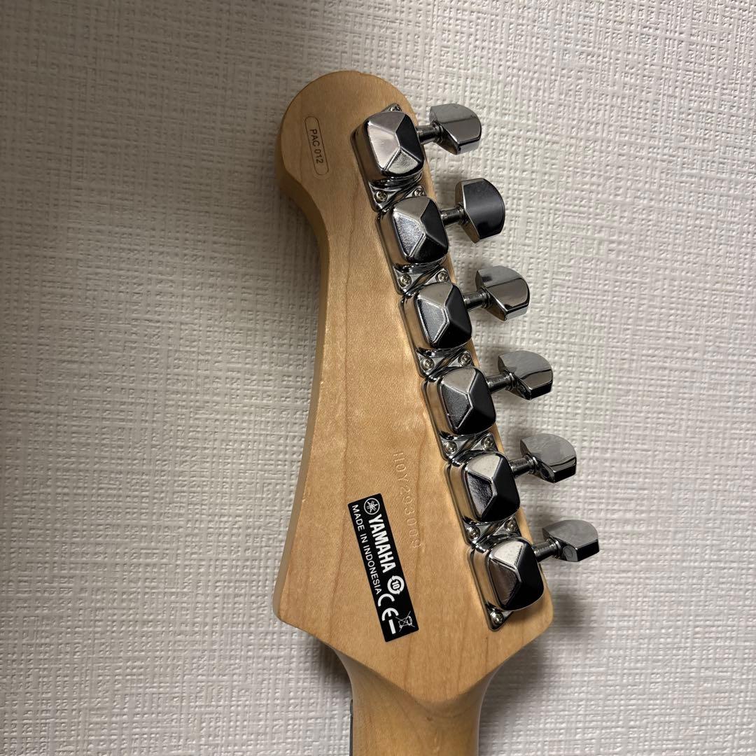 Yamaha Pacifica 112V エレキギター レッド 動作良好