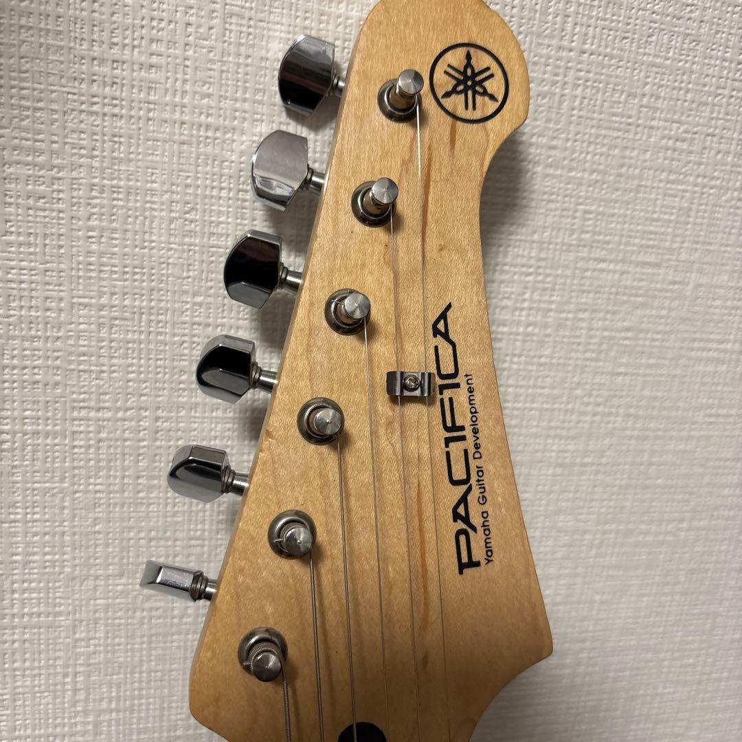 Yamaha Pacifica 112V エレキギター レッド 動作良好