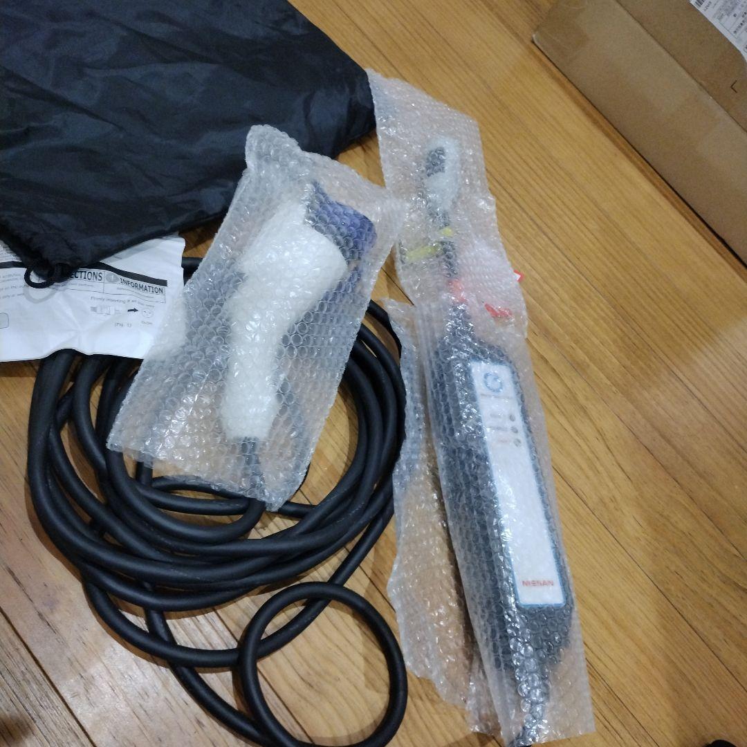 NISSAN 電動自転車用充電器 250V 16A