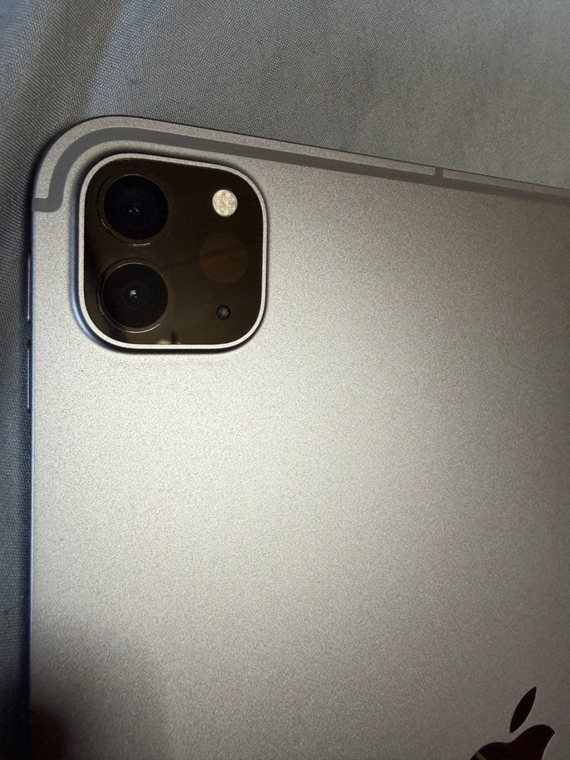 iPad Pro 11” M2