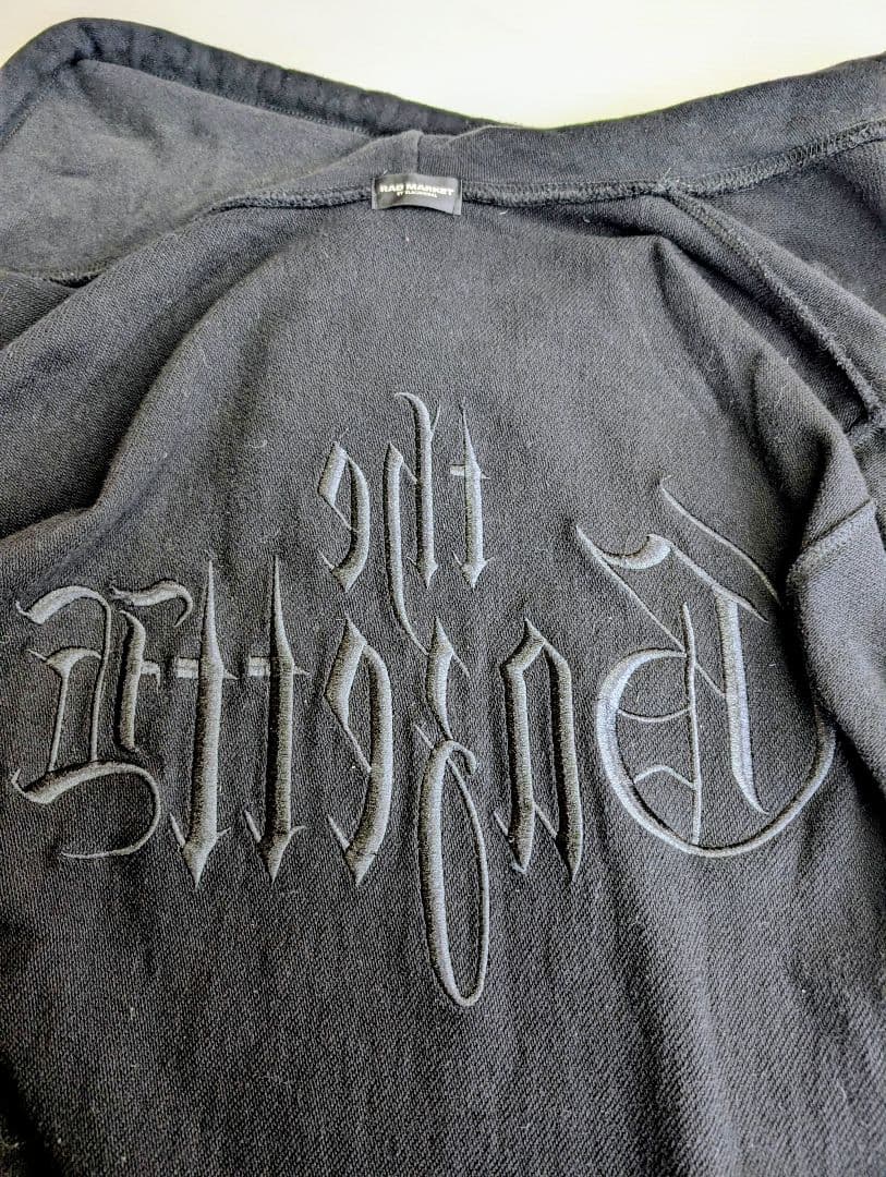 the GazettEガゼット【BIG HOODIEフーディ―M】ロゴパーカー