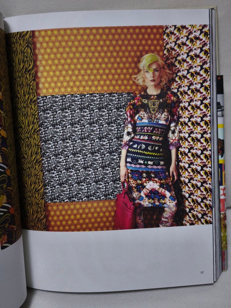 【希少】SUPER-MODIFIED: The Behance Book