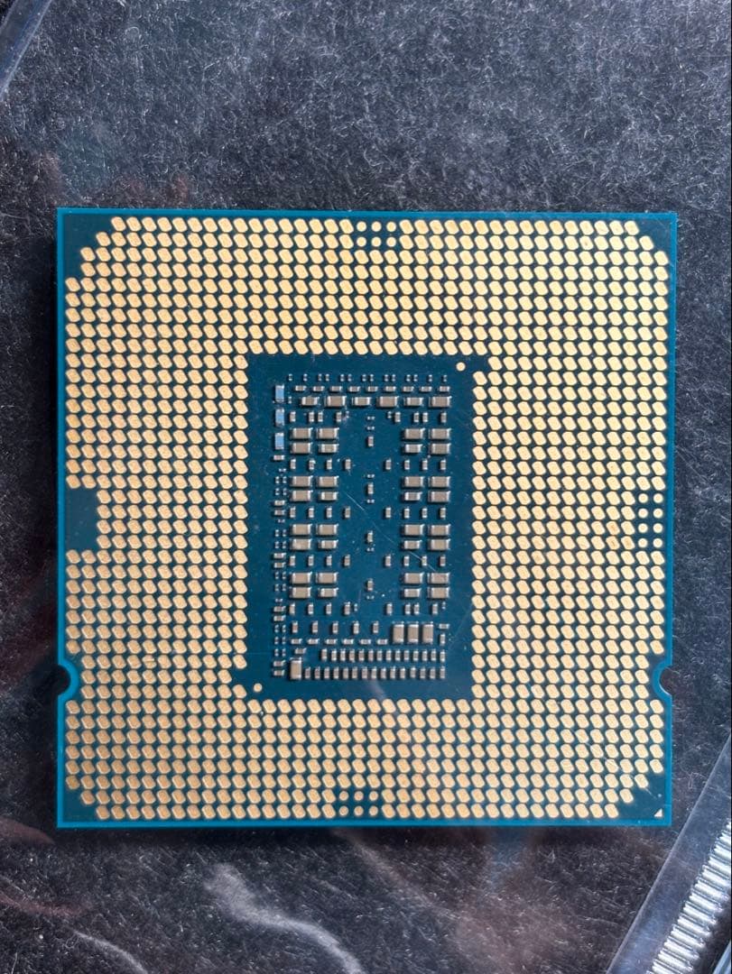 【ジャンク】Intel i7-11700 CPU