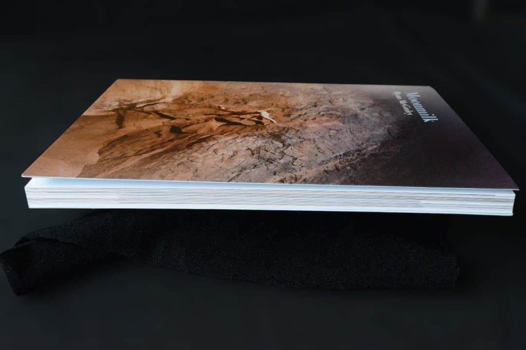 【Ryan McGinley：Moonmilk】　　★★新品