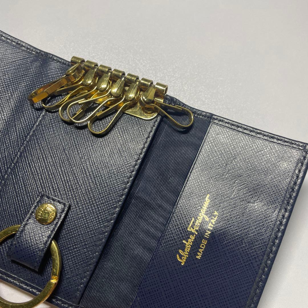 Salvatore Ferragamo キーケース　箱付き　★お値下げ中★