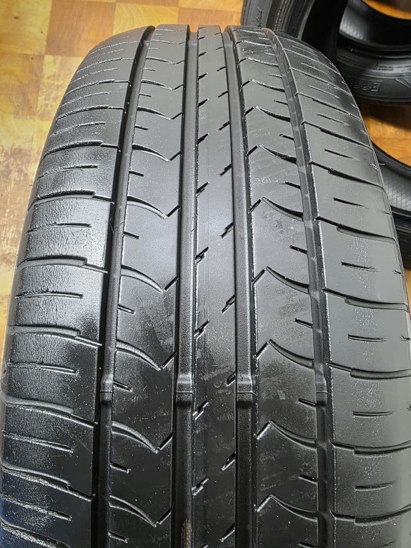 205/60R16 夏タイヤ グッドイヤー EG01