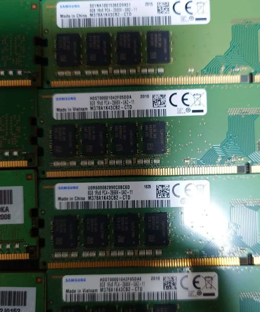 プ*っ様 デスクトップPC用メモリ　8GB　2666　9枚セット