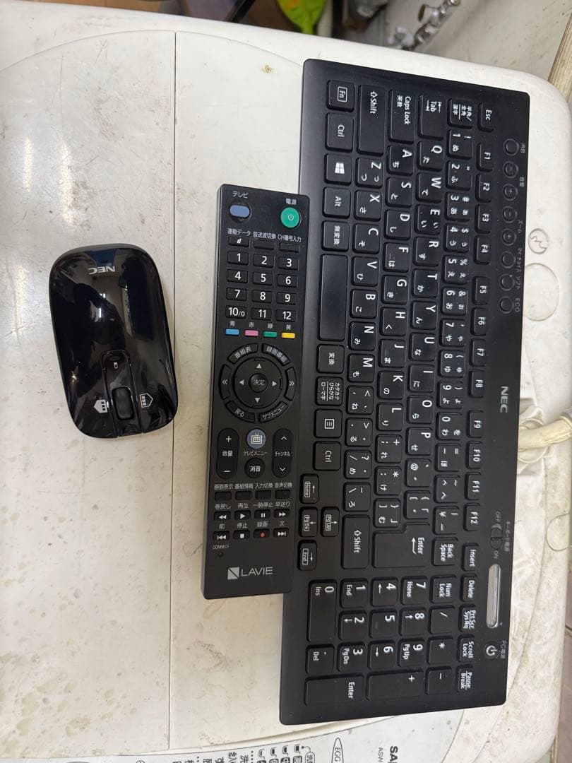 NEC LAVIE 一体型パソコン PC-DA970MAB ①