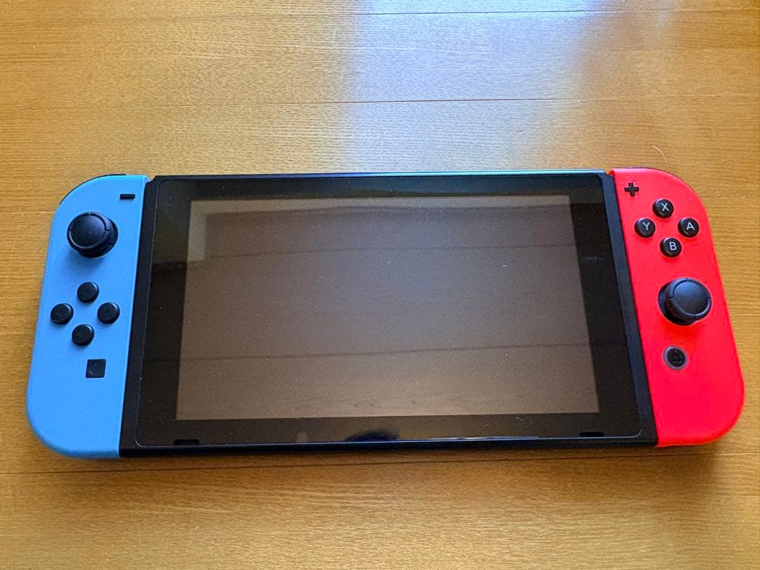 Nintendo Switch ネオンブルー・ネオンレッド　本体