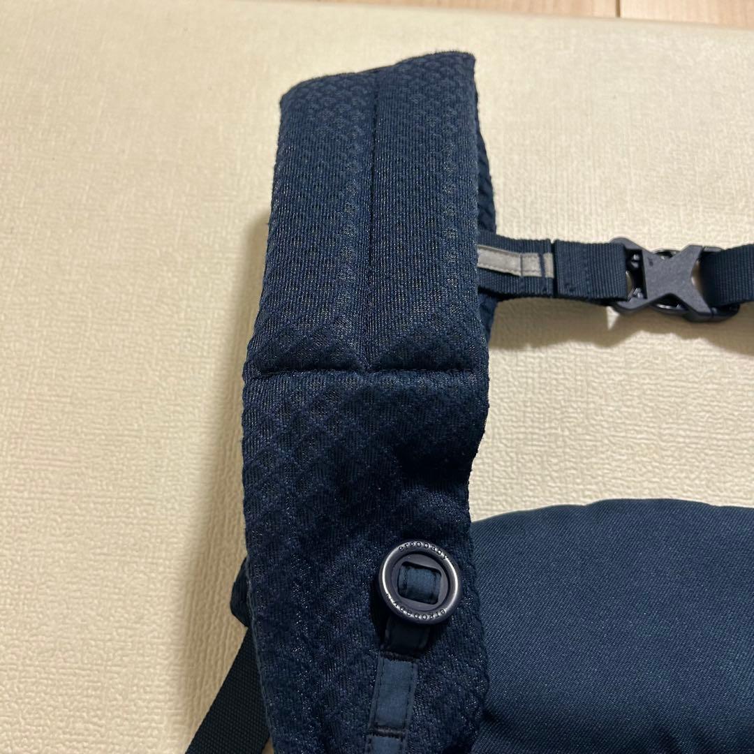 【極美品】エルゴベビー　オムニブリーズ　抱っこ紐　ミッドナイトブルー