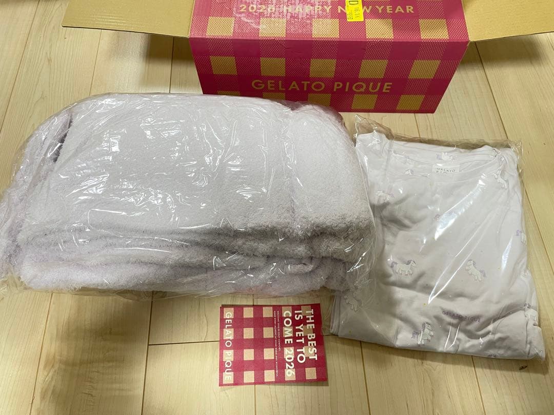 GELATO PIQUE HAPPY BOX 2026 A 福袋　抜き取りなし