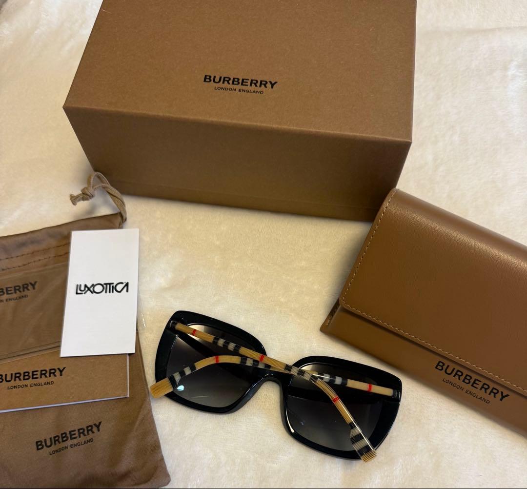 【正規新品】BURBERRY サングラス ブラック バーバリー レディース