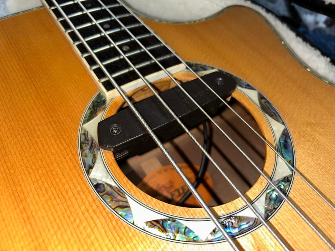 アコースティックベース　CRAFTER GAB24S/N ピックアップ交換
