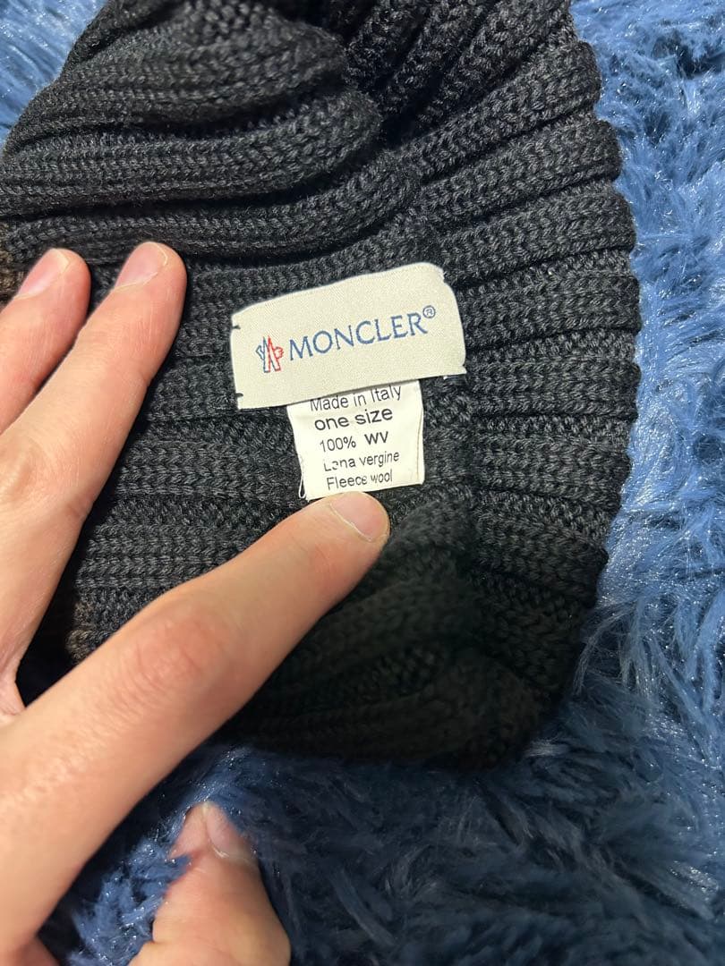 値下げしましたMONCLER ニット帽 ワンサイズ 100%ウール