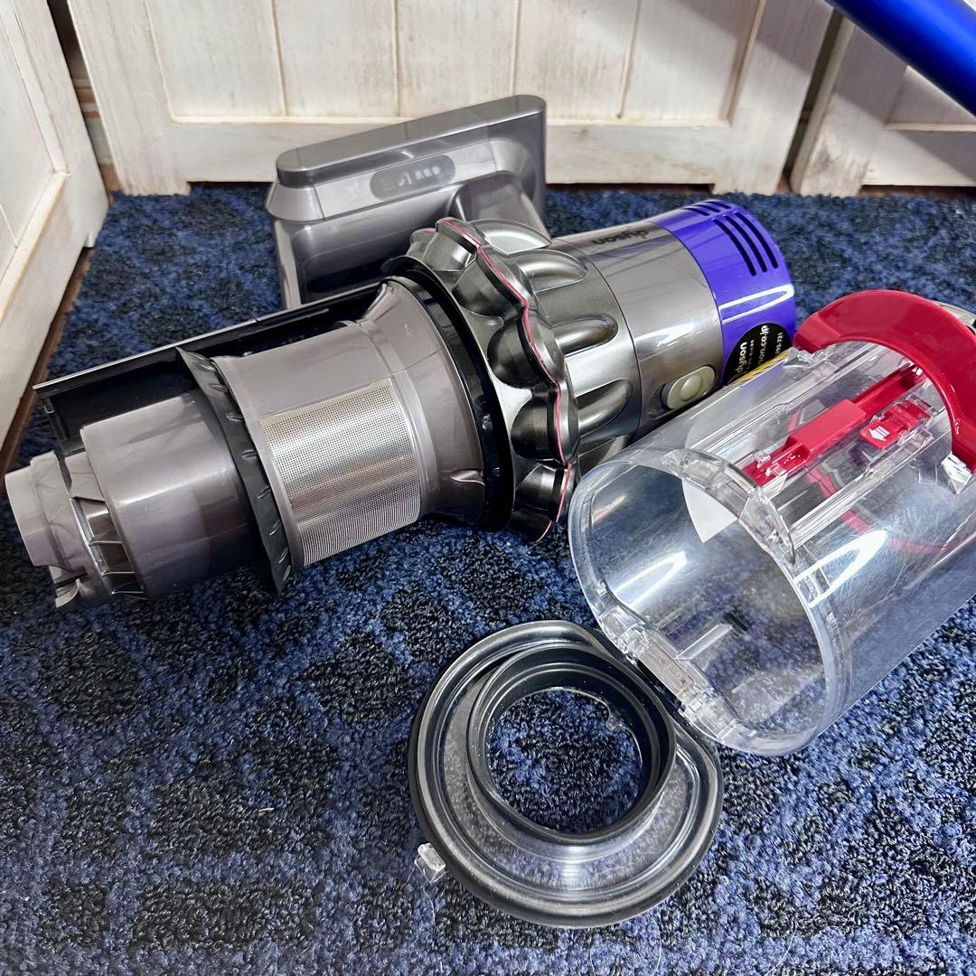① dyson SV12 V10 flully ダイソン コードレス掃除機