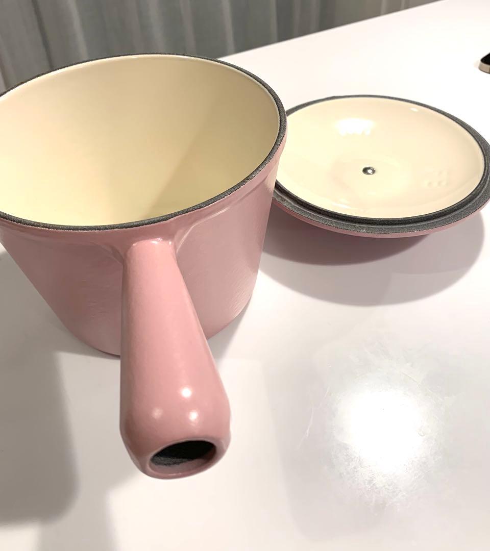 【美品】 ル・クルーゼ　ピンク 片手鍋
