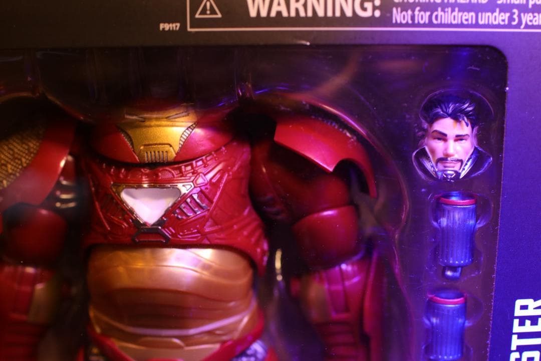 マーベル・レジェンドシリーズ ハルクバスター マーベル85周年記念23cm!