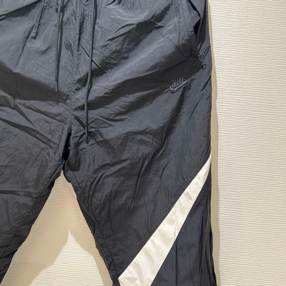 Nike ビッグスウォッシュ　ウーブンパンツ