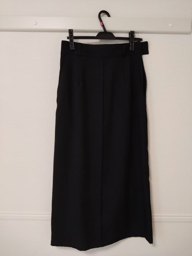 crewre クルーレ バックタックナロースカート black