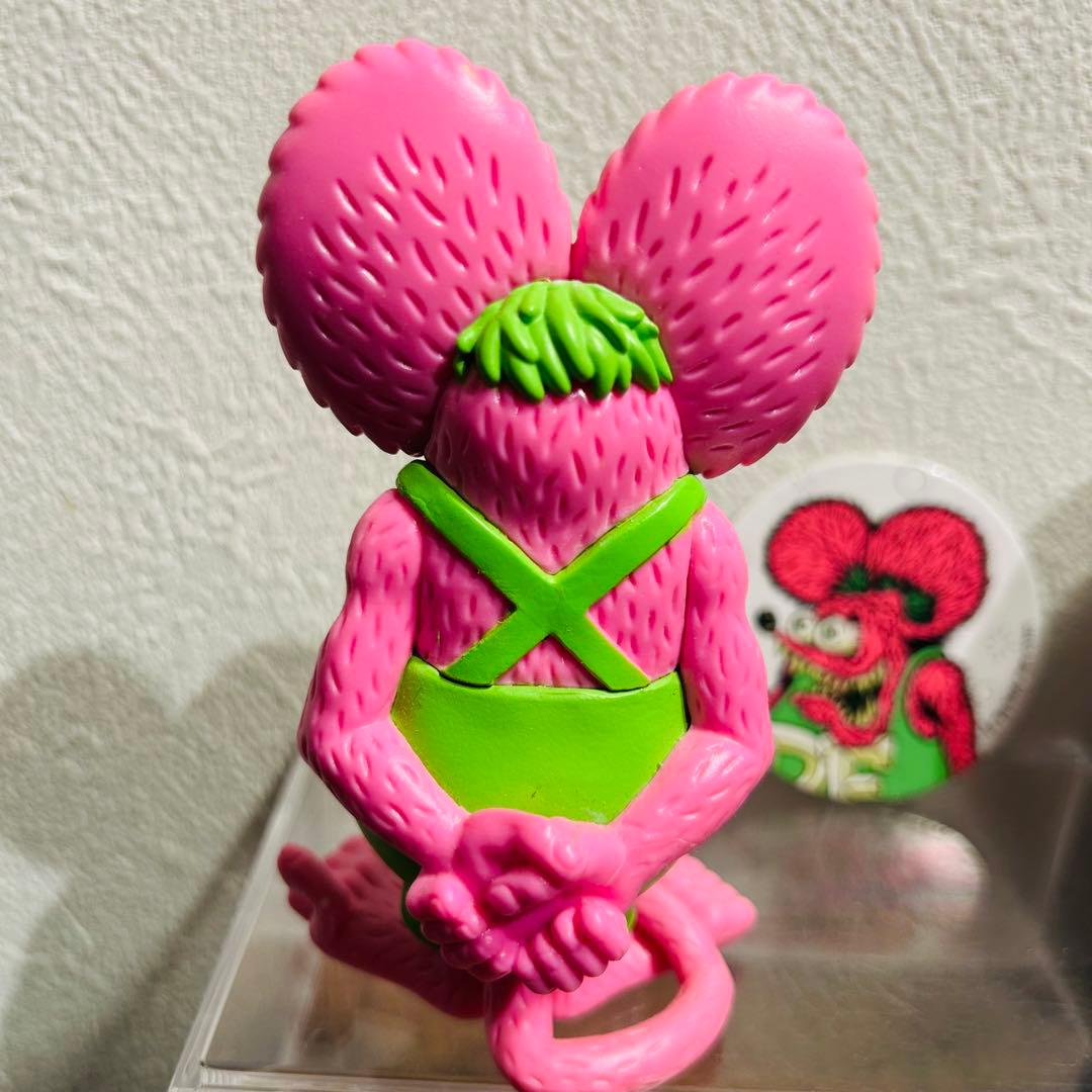 アメコミ Rat Fink Neon Limited Edition Figure