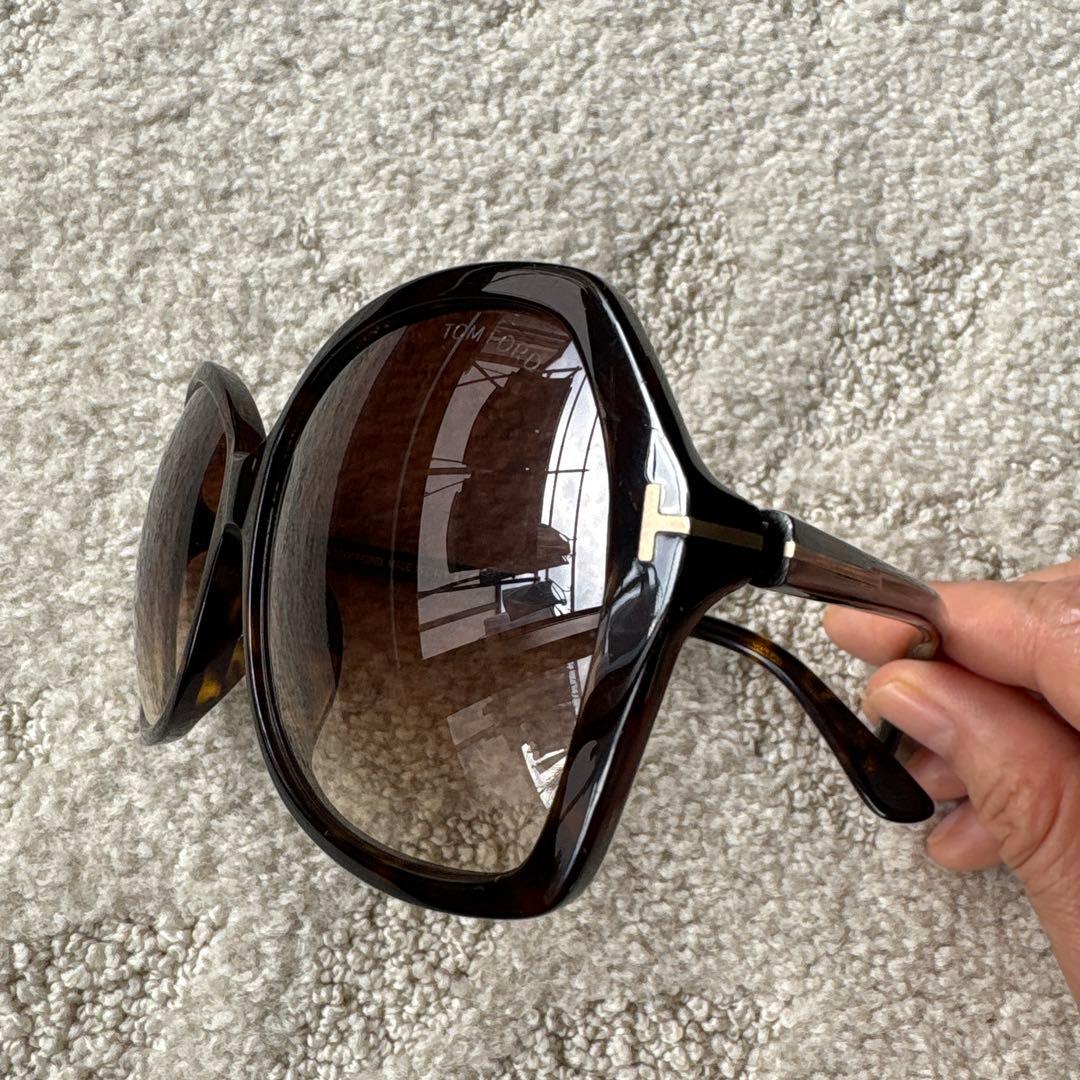 TOM FORD Carola TF9328 サングラス