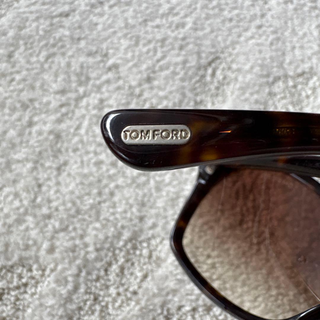 TOM FORD Carola TF9328 サングラス
