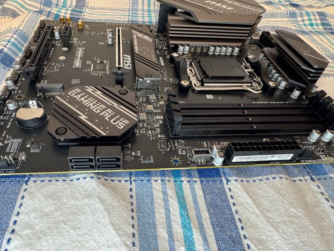 MSI B650 GAMING PLUS WIFI マザーボード 箱 AM5