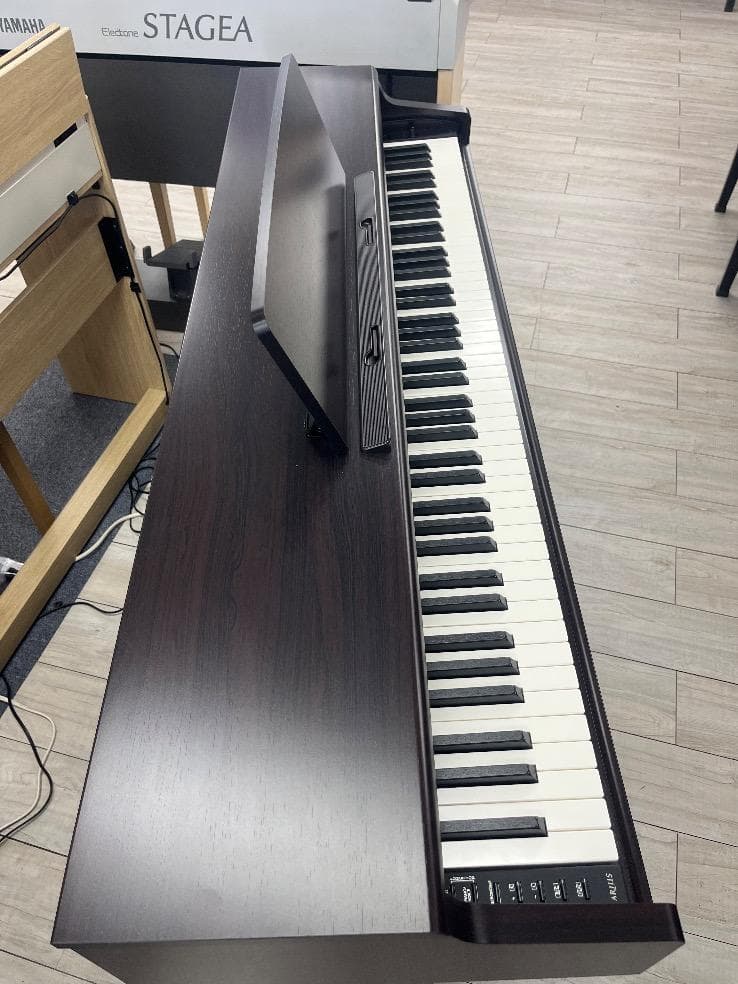 ★76564【電子ピアノ】YAMAHA　YDP165R　22年製