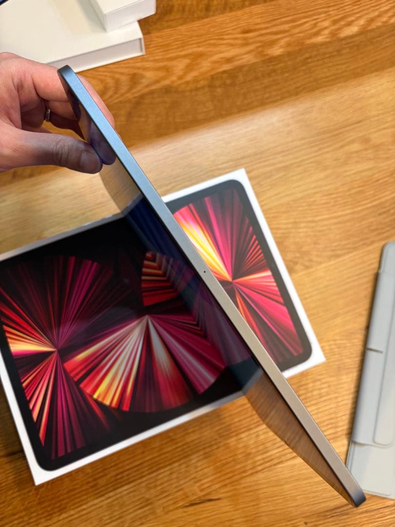 iPadPro11インチ第3世代 Wi-Fi 256GB 付属品多数