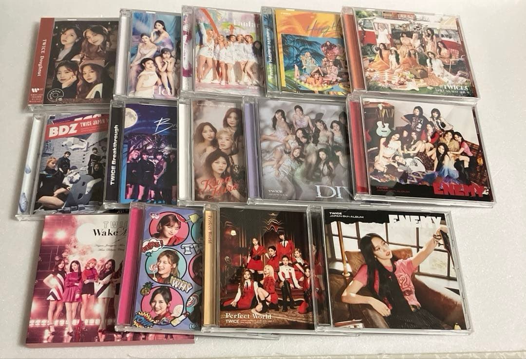 TWICE NIZIU まとめ売り　即購入ＯＫ