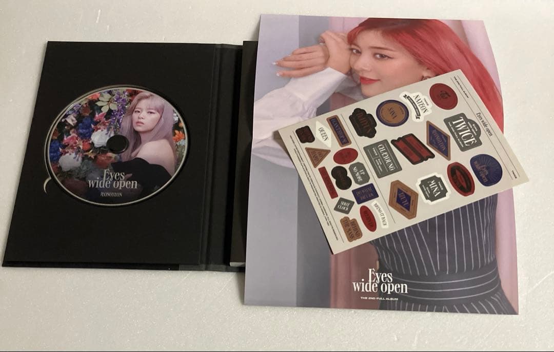 TWICE NIZIU まとめ売り　即購入ＯＫ