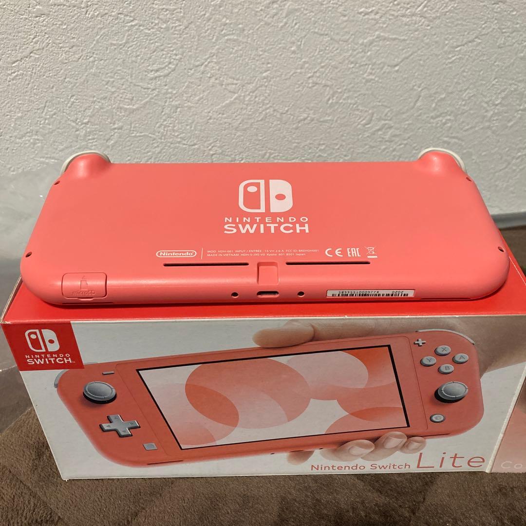 switch ライト コーラルピンク(箱•付属ケーブル付き)