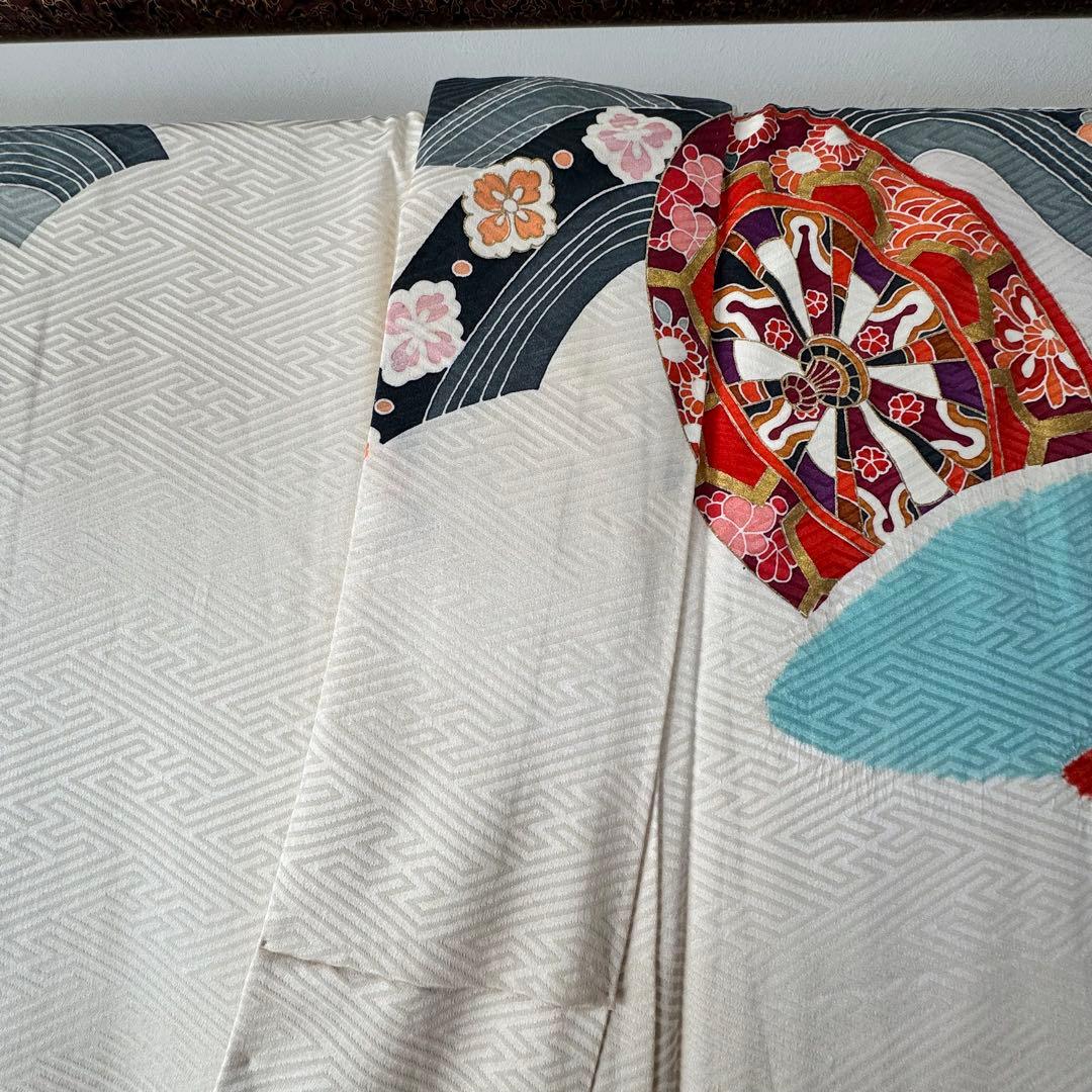 美品　現代　振袖　成人式　着物　170裄176.5 白　水色　赤　絞り　トール