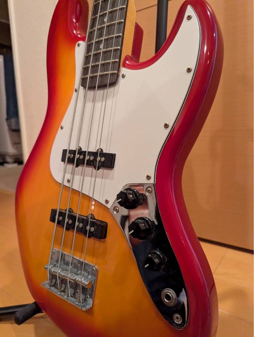 ベース S.Galaner Bass guitar