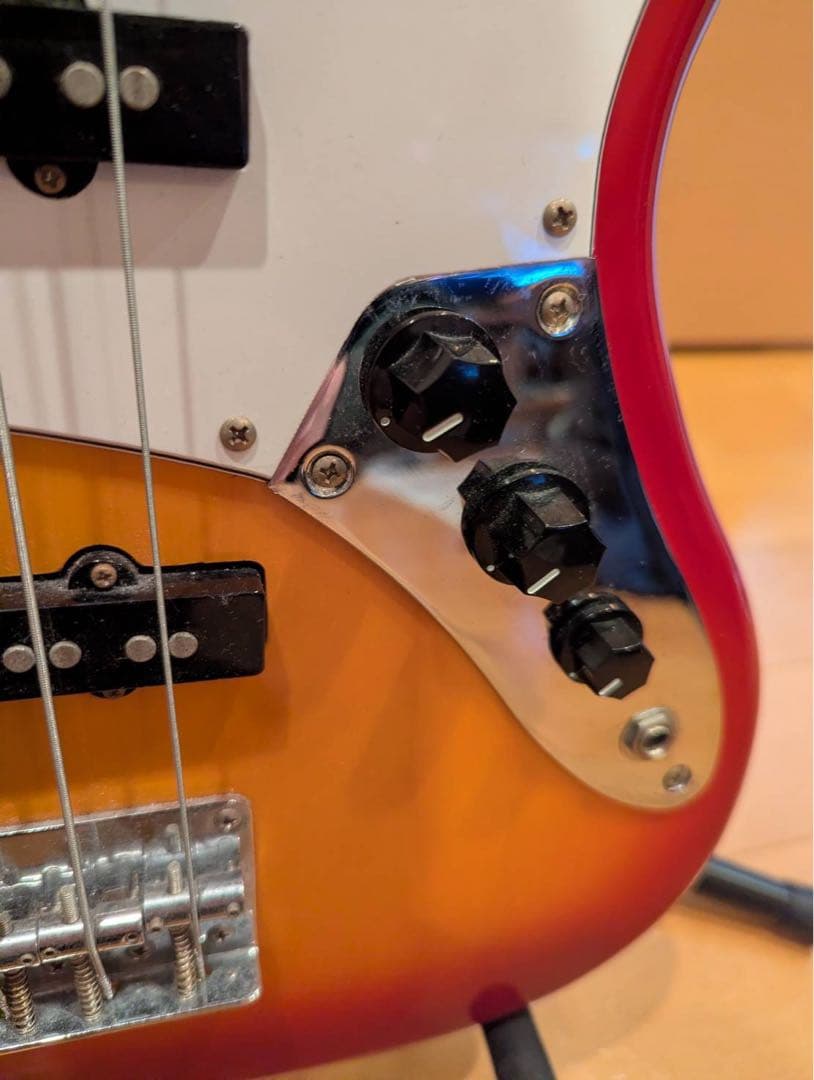 ベース S.Galaner Bass guitar