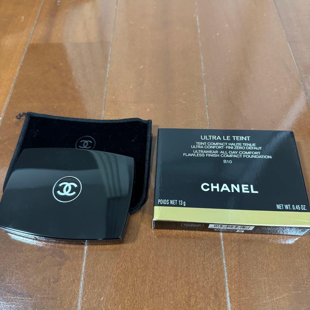CHANEL ウルトラ ル タン コンパクトB10