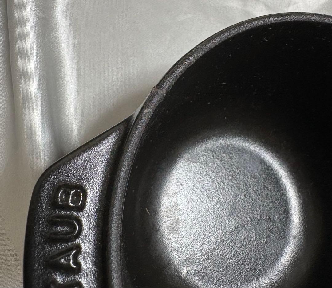 staub ストウブ ラ•ココット de GOHAN S 12cm　ブラック