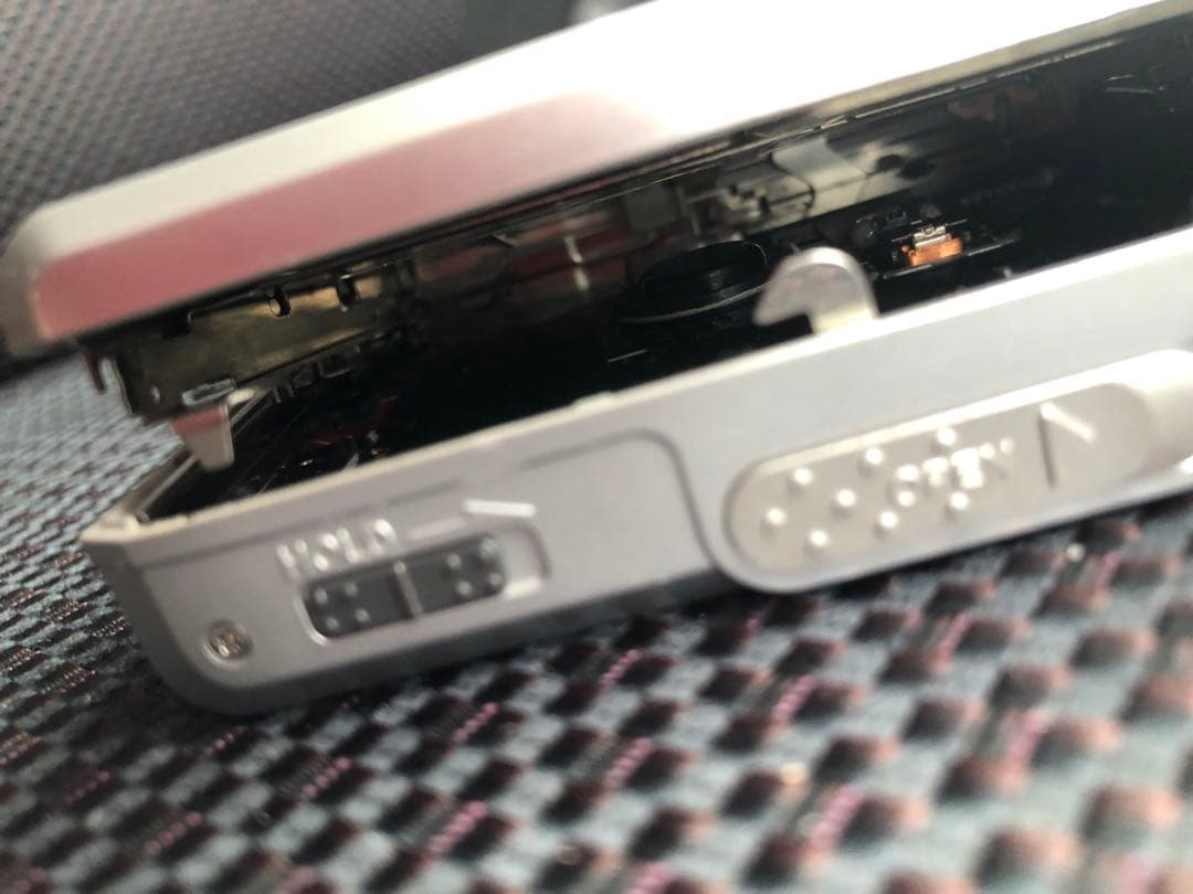 SONY ソニー ポータブルMDレコーダー MZ-B10