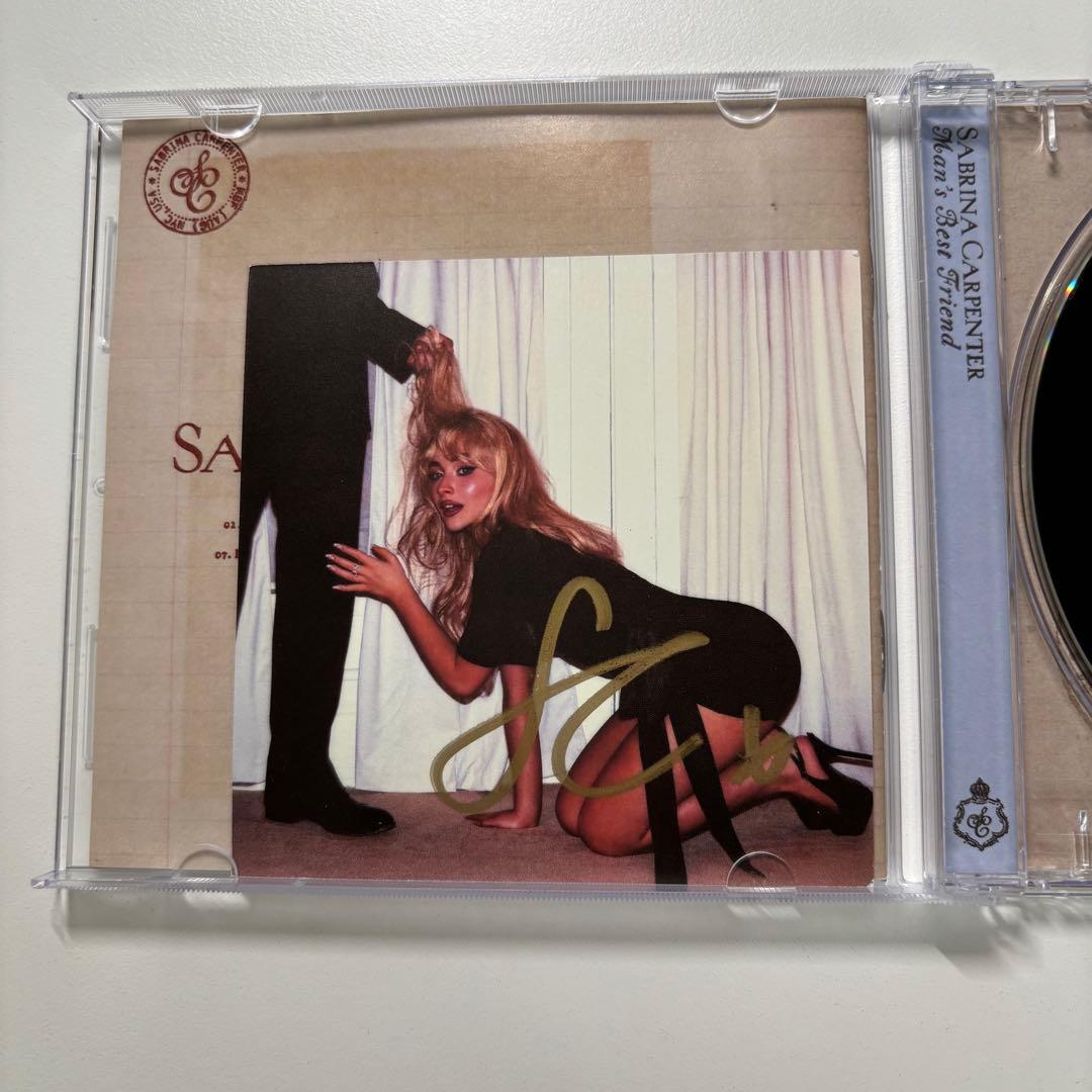 Sabrina Carpenter サイン入りCD