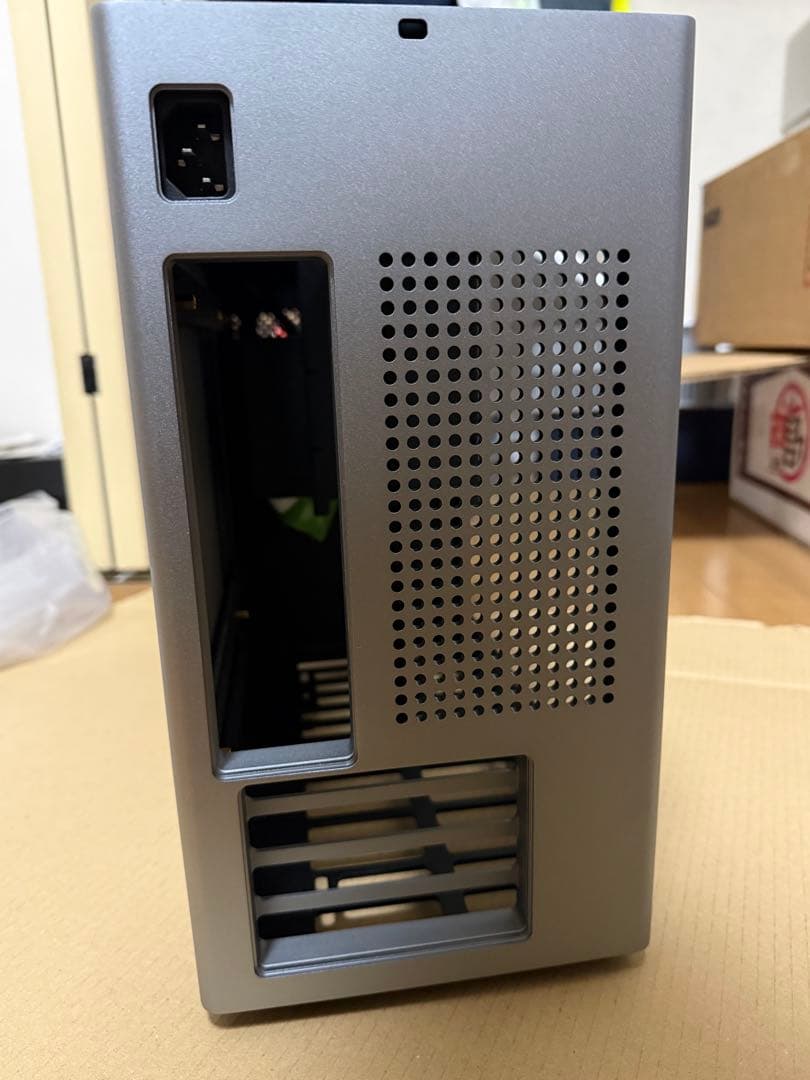 COOJ Z-18 MATX CNCアルミ PCケース スペースグレイ